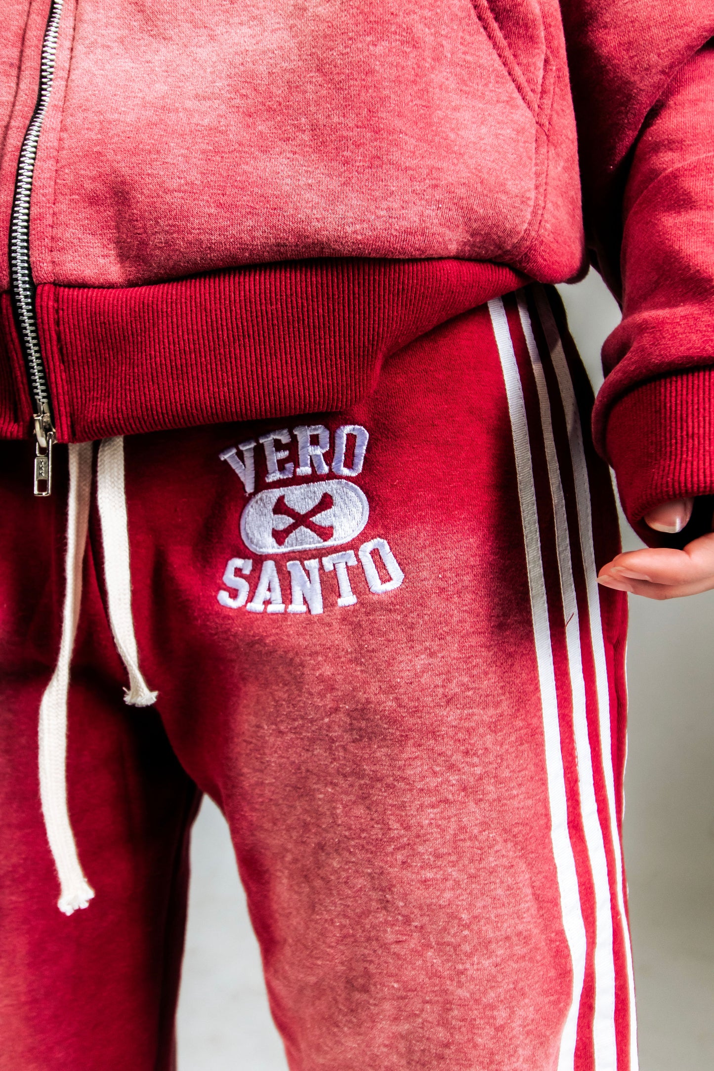 Rosso Vero Santo Pants